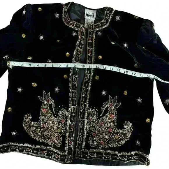 LESLIE FAY Black Velvet Evening Jacket with exquisite Beading and jewels  Size S - Picture 13 of 16